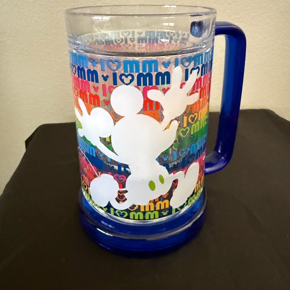 Disney I Love Mickey Mouse Rainbow Color With Trapped Water Effect Inside . 16oz